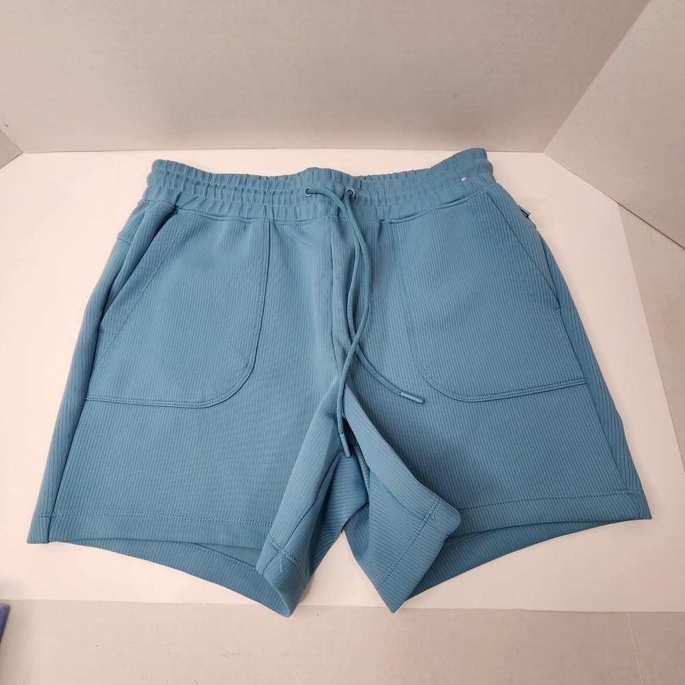 Mondetta Womens Medium blue polyester & spandex shorts vertical ribbed texture